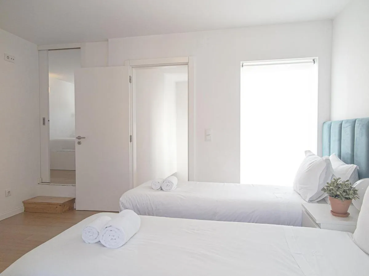Baixa Chiado 2 Bedroom Duplex Apt With Ac Elevator Lisbona Portogallo